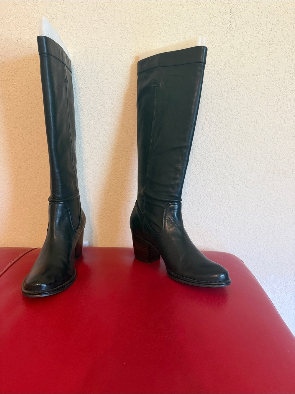 Frye Rory Scrunch Tall Leather Boots Black NWOT  - Women's 8.5